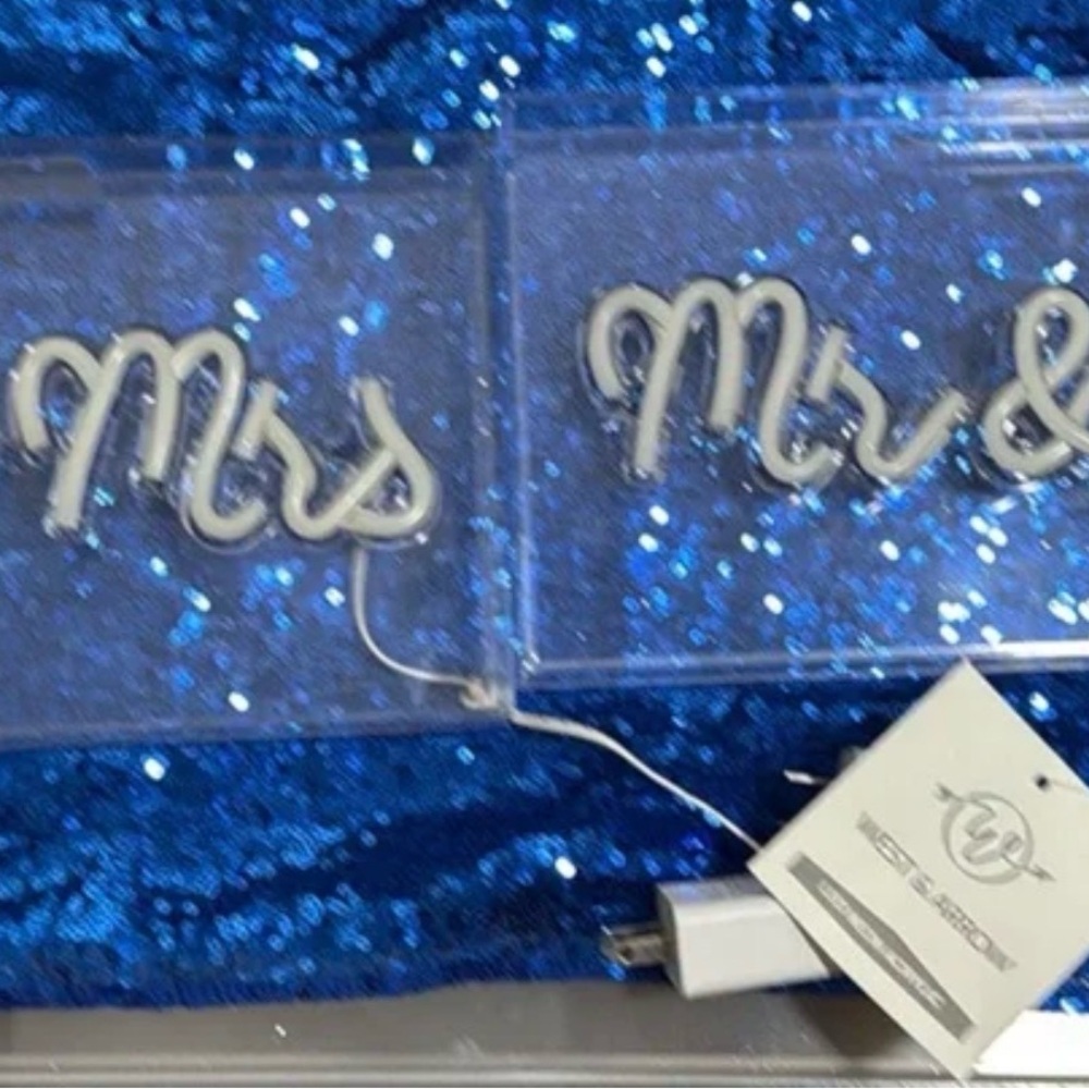 West & Arrow LED 'Mr & Mrs' Signs bundle pictured (2) but sold separately,